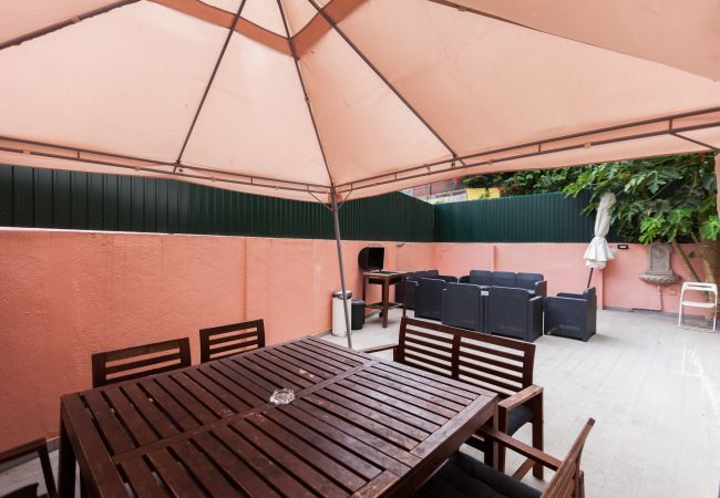 Rent by room in Lisbon - Alameda Guest House - Portuguese Tiles Room #5 Rent by room in Lisbon - Alameda Guest House - Portuguese Tiles Room #5