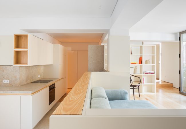 Apartment in Lisbon - Santa Apolónia Riverside Apartment