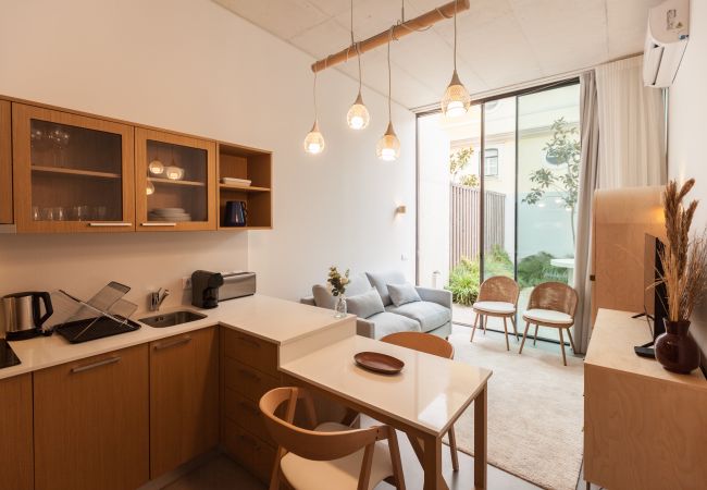 Studio in Lisbon - Alcântara Terrace Studio Studio in Lisbon - Alcântara Terrace Studio