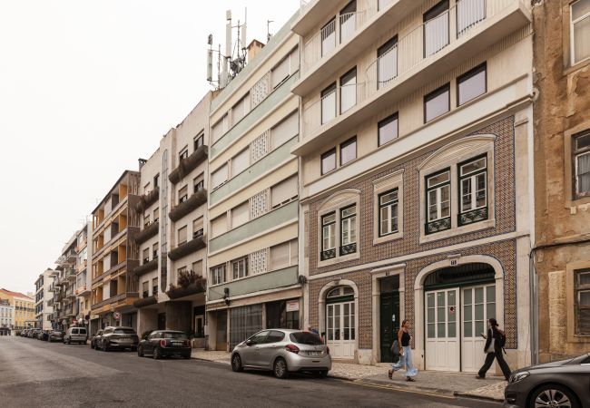 Studio in Lisbon - Alcântara Terrace Studio Studio in Lisbon - Alcântara Terrace Studio