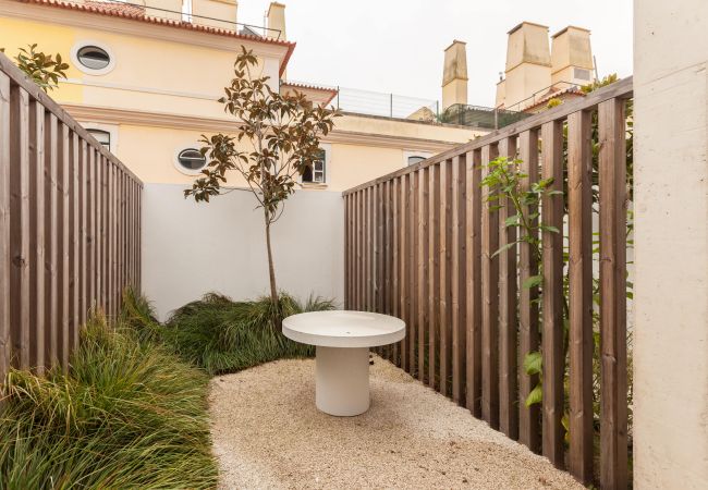 Studio in Lisbon - Alcântara Terrace Studio Studio in Lisbon - Alcântara Terrace Studio