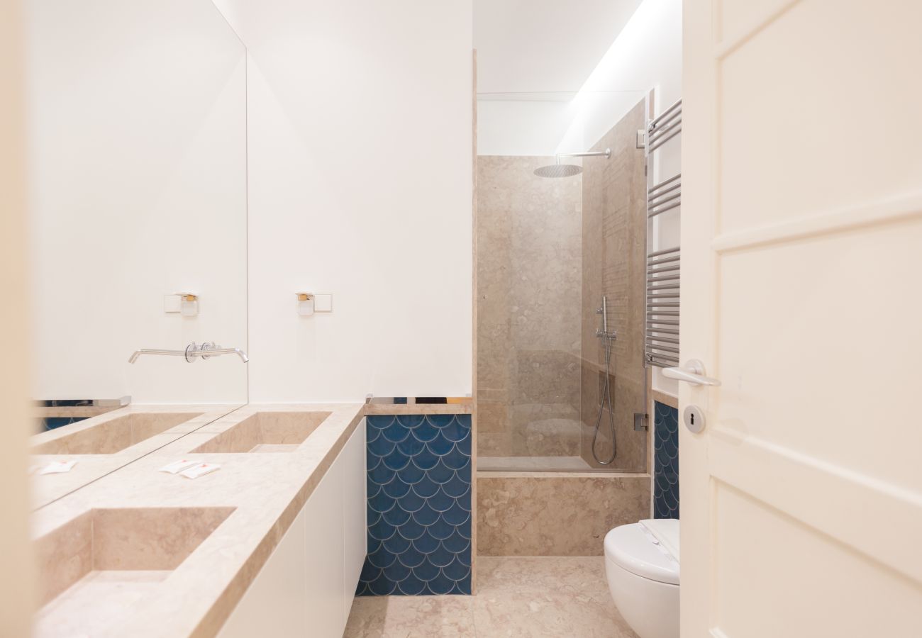 Apartment in Lisbon - Campo Pequeno Classic Charm with Garden Apartment in Lisbon - Campo Pequeno Classic Charm with Garden