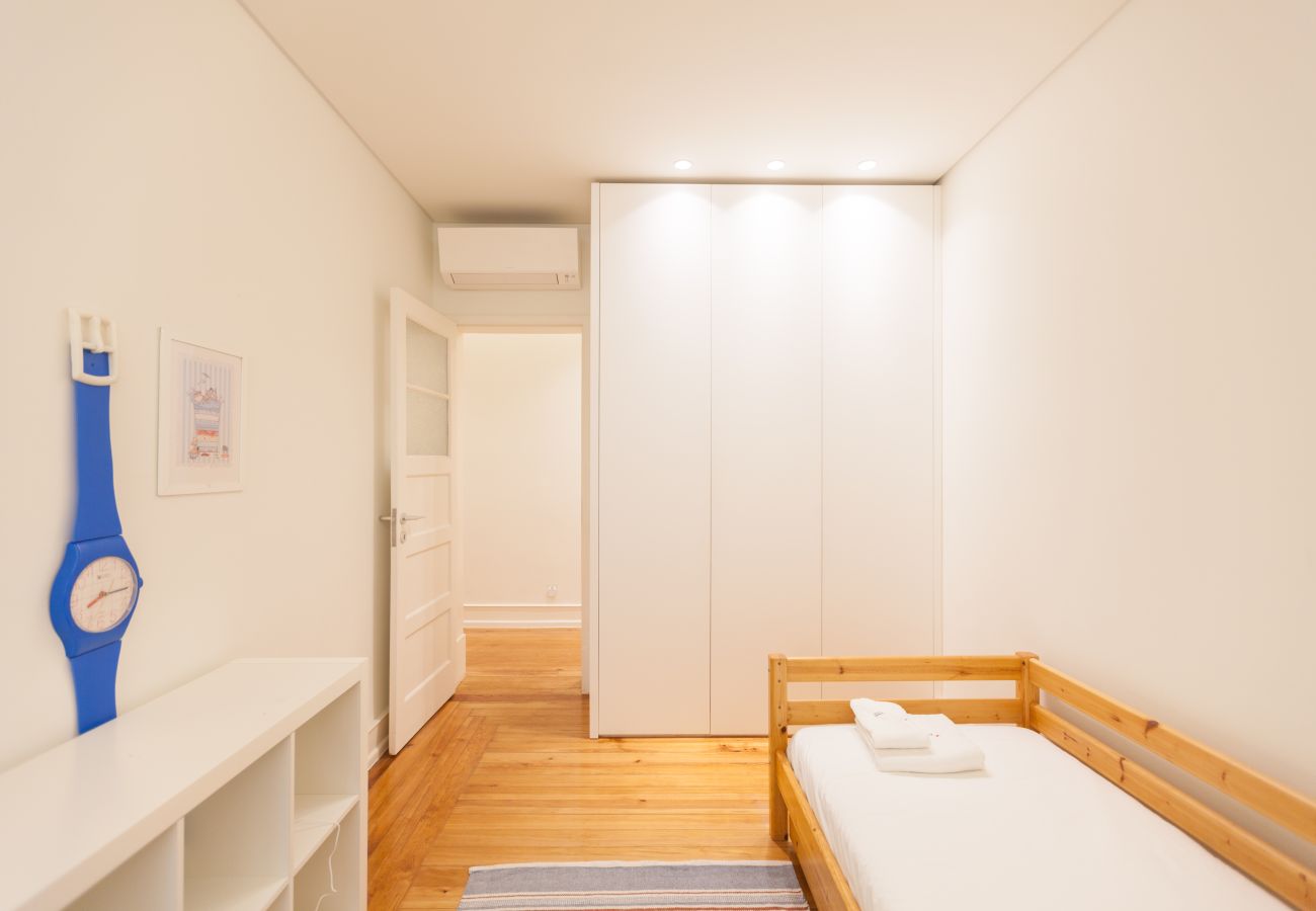 Apartment in Lisbon - Campo Pequeno Classic Charm with Garden Apartment in Lisbon - Campo Pequeno Classic Charm with Garden