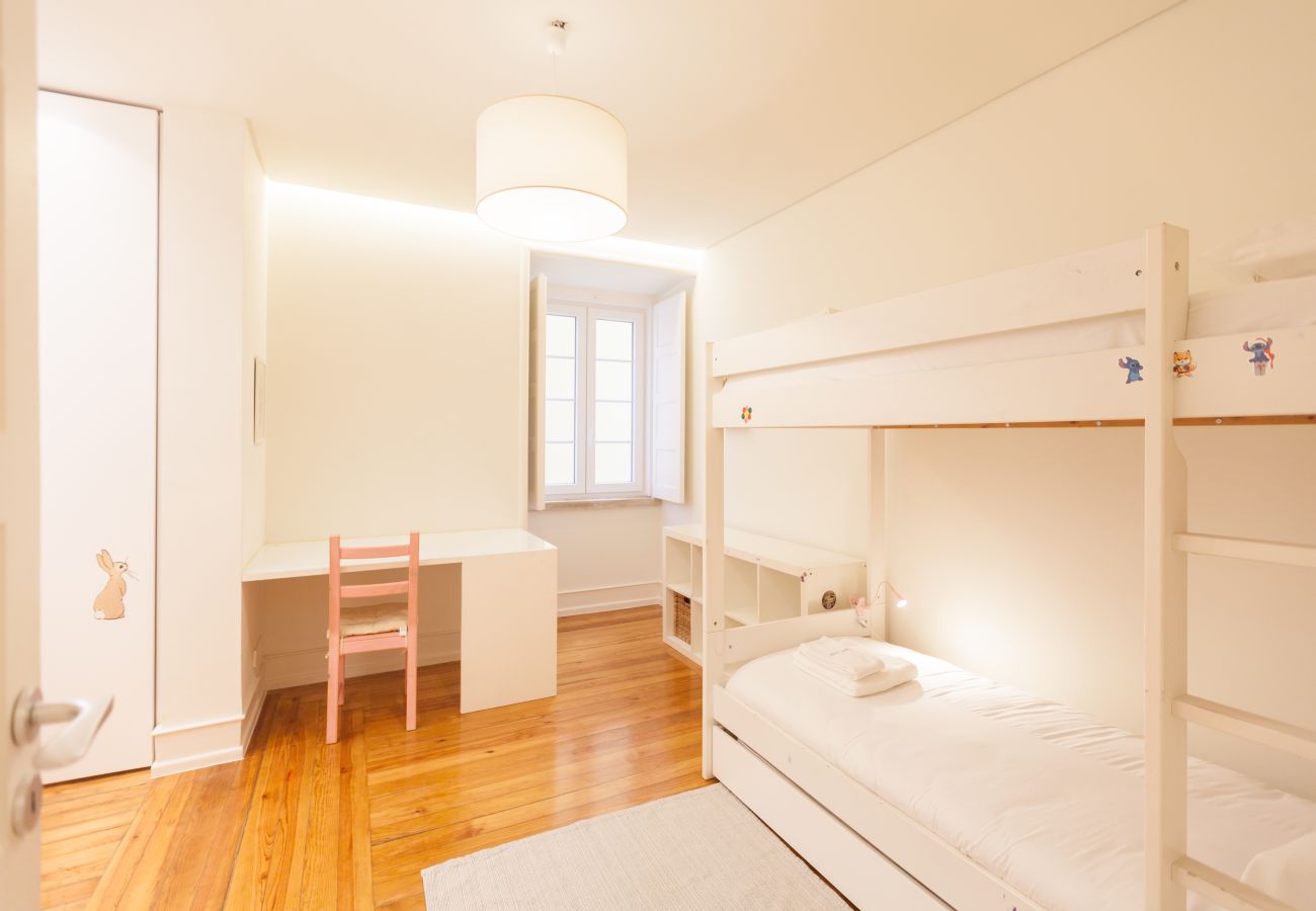 Apartment in Lisbon - Campo Pequeno Classic Charm with Garden Apartment in Lisbon - Campo Pequeno Classic Charm with Garden