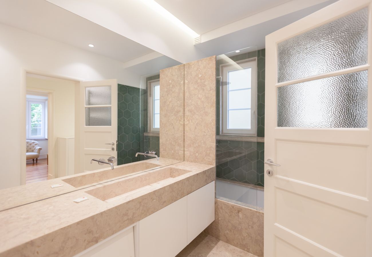 Apartment in Lisbon - Campo Pequeno Classic Charm with Garden Apartment in Lisbon - Campo Pequeno Classic Charm with Garden