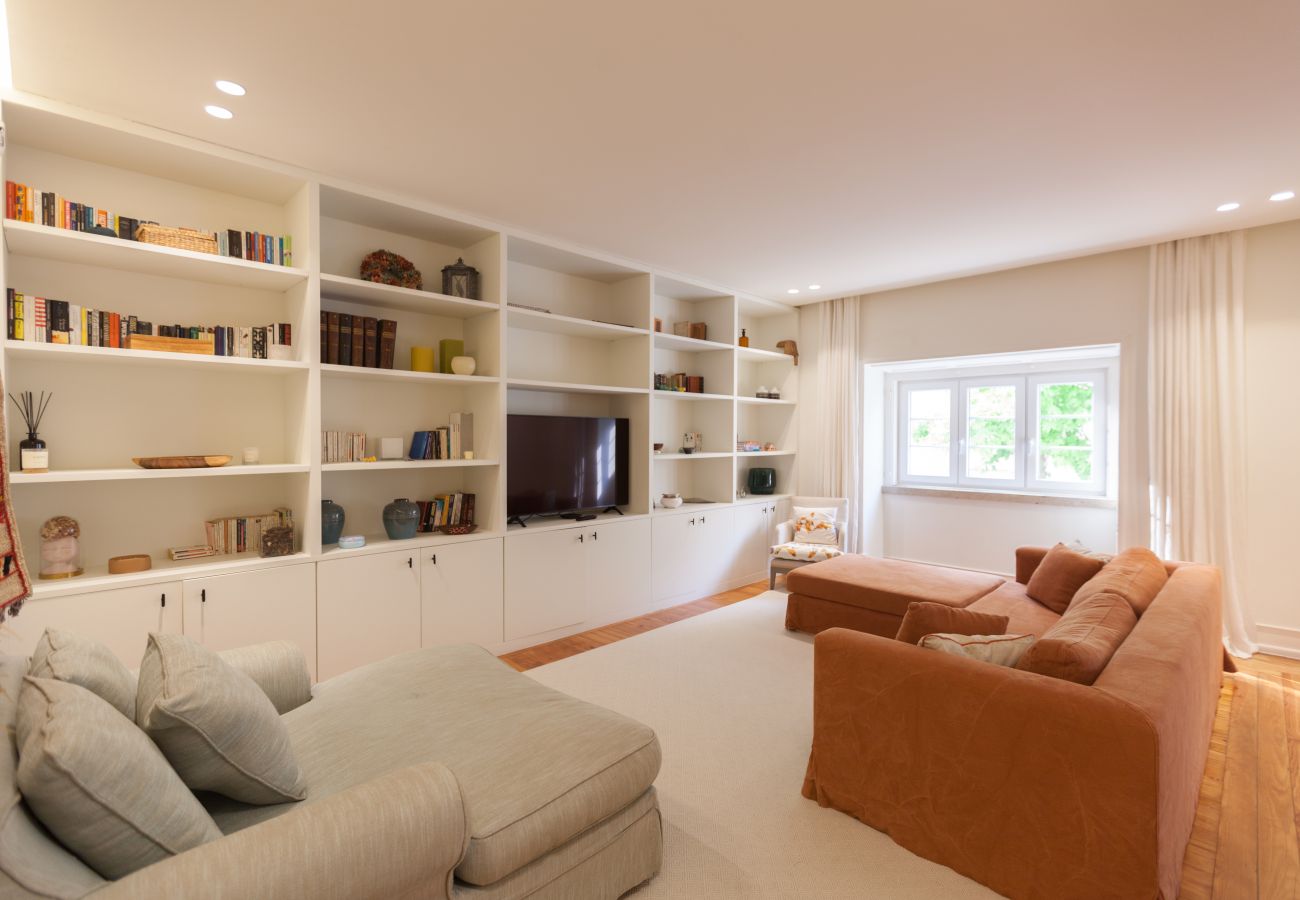 Apartment in Lisbon - Campo Pequeno Classic Charm with Garden Apartment in Lisbon - Campo Pequeno Classic Charm with Garden