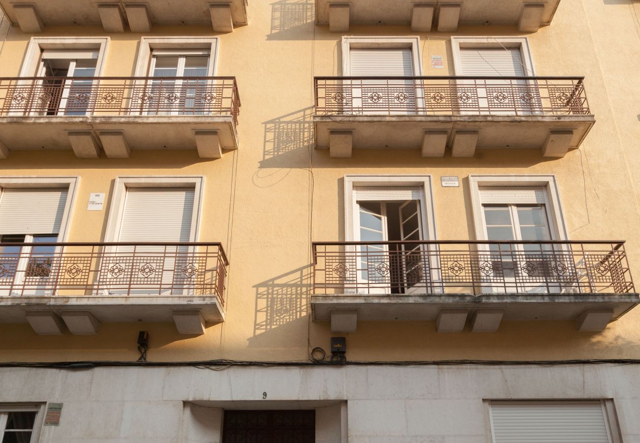 Apartment in Lisbon - Campo Pequeno Classic Charm with Garden Apartment in Lisbon - Campo Pequeno Classic Charm with Garden