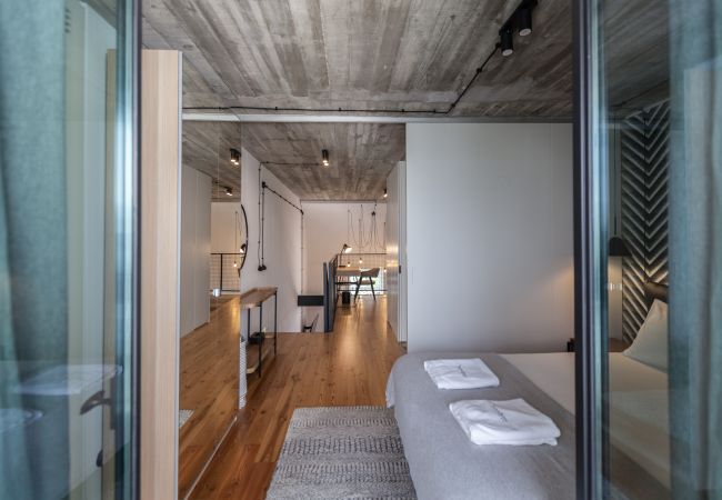 Apartamento em Lisboa - Intendente Modern Mezzanine with Balcony Apartamento em Lisboa - Intendente Modern Mezzanine with Balcony