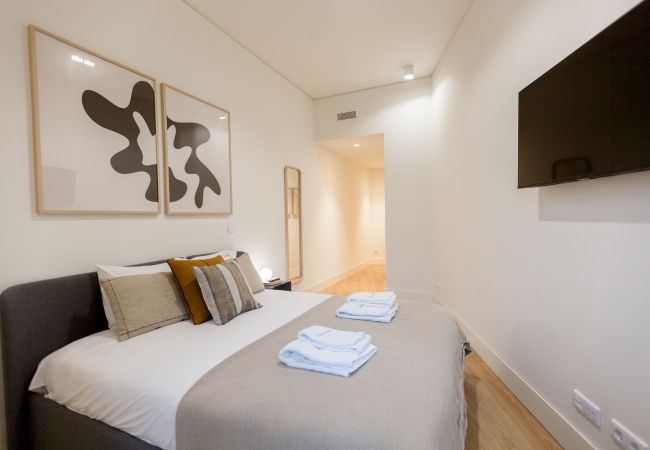 Apartamento em Lisboa - Cais Sodré Chic Urban Flat with Balcony Apartamento em Lisboa - Cais Sodré Chic Urban Flat with Balcony
