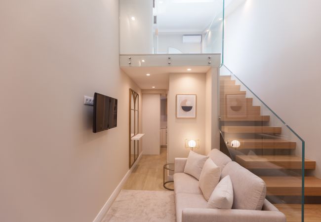 Apartamento em Lisboa - Campo Ourique Chic Mezzanine Apartamento em Lisboa - Campo Ourique Chic Mezzanine