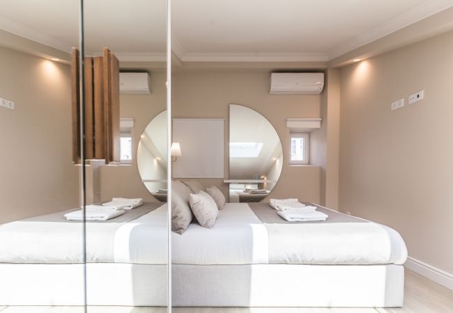 Apartamento em Lisboa - Campo Ourique Chic Mezzanine Apartamento em Lisboa - Campo Ourique Chic Mezzanine