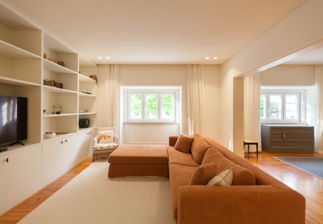 Apartamento em Lisboa - Campo Pequeno Classic Charm with Garden Apartamento em Lisboa - Campo Pequeno Classic Charm with Garden