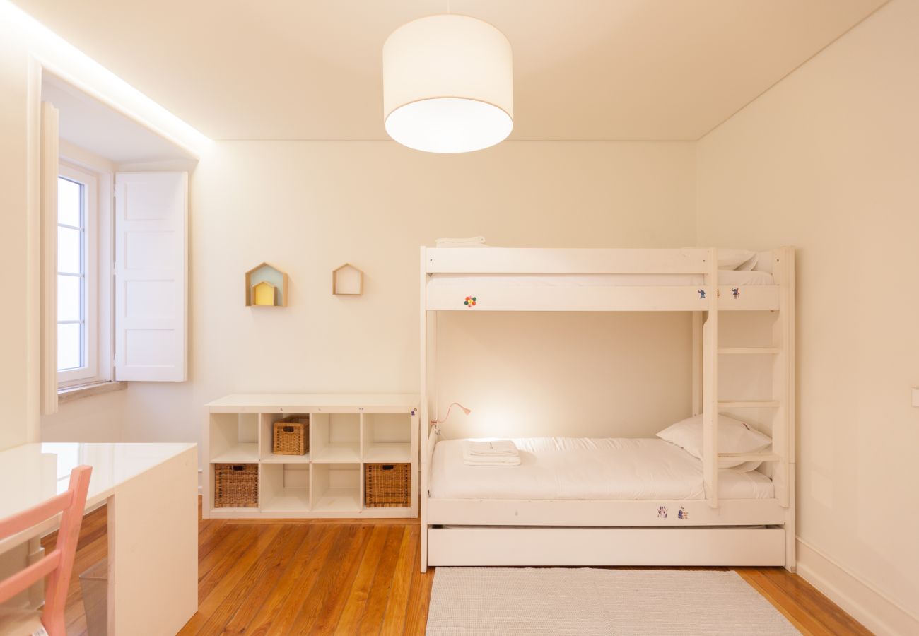 Apartamento em Lisboa - Campo Pequeno Classic Charm with Garden Apartamento em Lisboa - Campo Pequeno Classic Charm with Garden