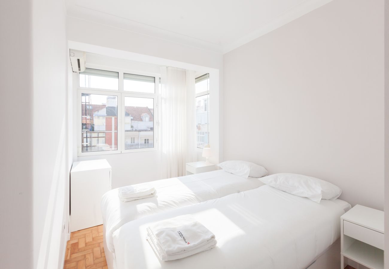 Apartamento em Lisboa - Campo Ourique Sunny Retreat Apartamento em Lisboa - Campo Ourique Sunny Retreat