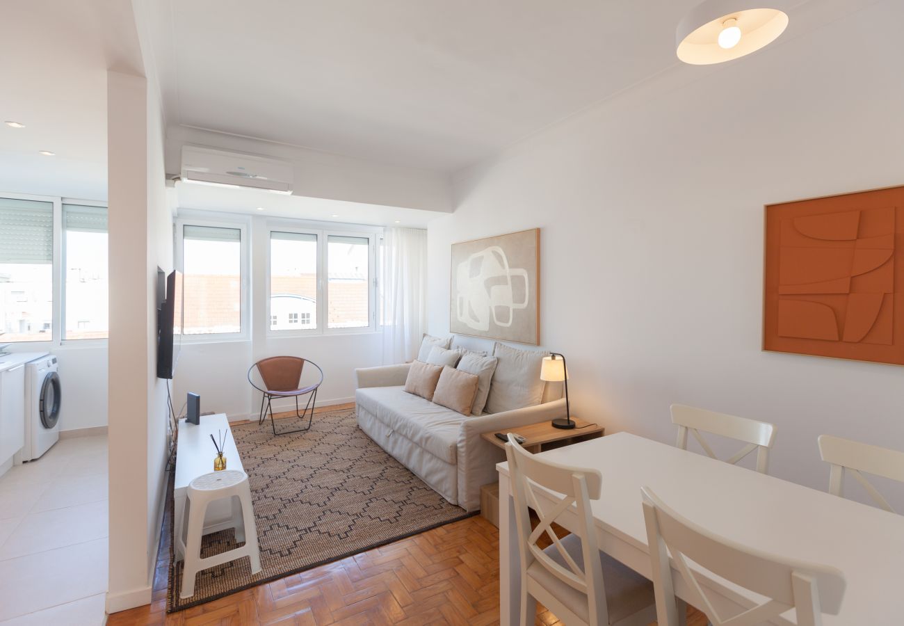 Apartamento em Lisboa - Campo Ourique Sunny Retreat Apartamento em Lisboa - Campo Ourique Sunny Retreat