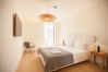 Apartamento em Lisboa - Arroios Elegant Retreat with Pool & Parking