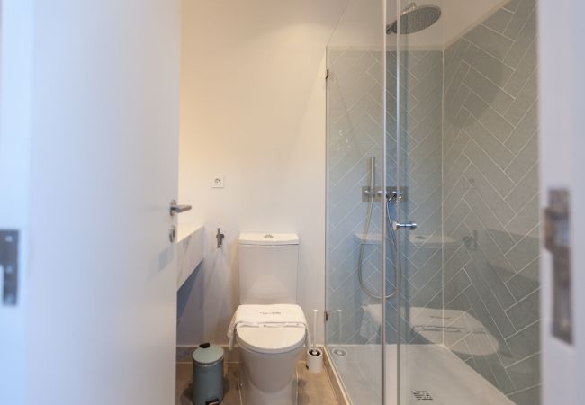 Apartamento em Lisboa - FLH Graça Charming Duplex with Small Pool Apartamento em Lisboa - FLH Graça Charming Duplex with Small Pool