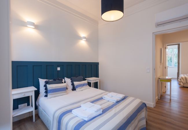 Apartamento em Lisboa - FLH Graça Charming Duplex with Small Pool Apartamento em Lisboa - FLH Graça Charming Duplex with Small Pool