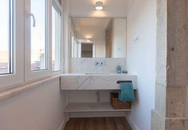Apartamento em Lisboa - FLH Graça Charming Duplex with Small Pool Apartamento em Lisboa - FLH Graça Charming Duplex with Small Pool