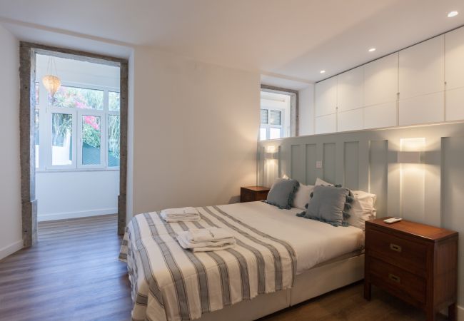 Apartamento em Lisboa - FLH Graça Charming Duplex with Small Pool Apartamento em Lisboa - FLH Graça Charming Duplex with Small Pool