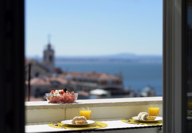 Apartamento em Lisboa - FLH Santa Catarina River View Apartamento em Lisboa - FLH Santa Catarina River View