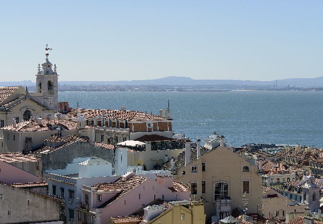 Apartamento em Lisboa - FLH Santa Catarina River View Apartamento em Lisboa - FLH Santa Catarina River View