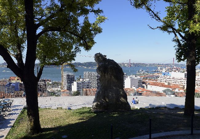 Apartamento em Lisboa - FLH Santa Catarina River View Apartamento em Lisboa - FLH Santa Catarina River View