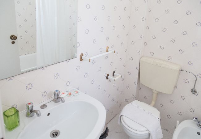 Apartamento em Lisboa - FLH Alegria Flat at Príncipe Real Apartamento em Lisboa - FLH Alegria Flat at Príncipe Real