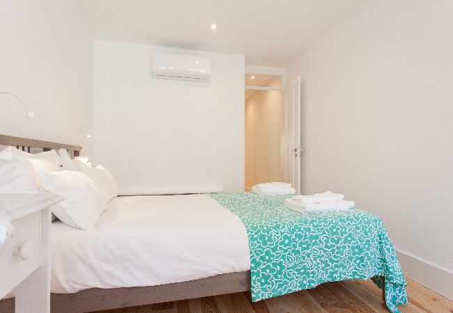 Apartamento em Lisboa - FLH Alfama Bright Apartment Apartamento em Lisboa - FLH Alfama Bright Apartment