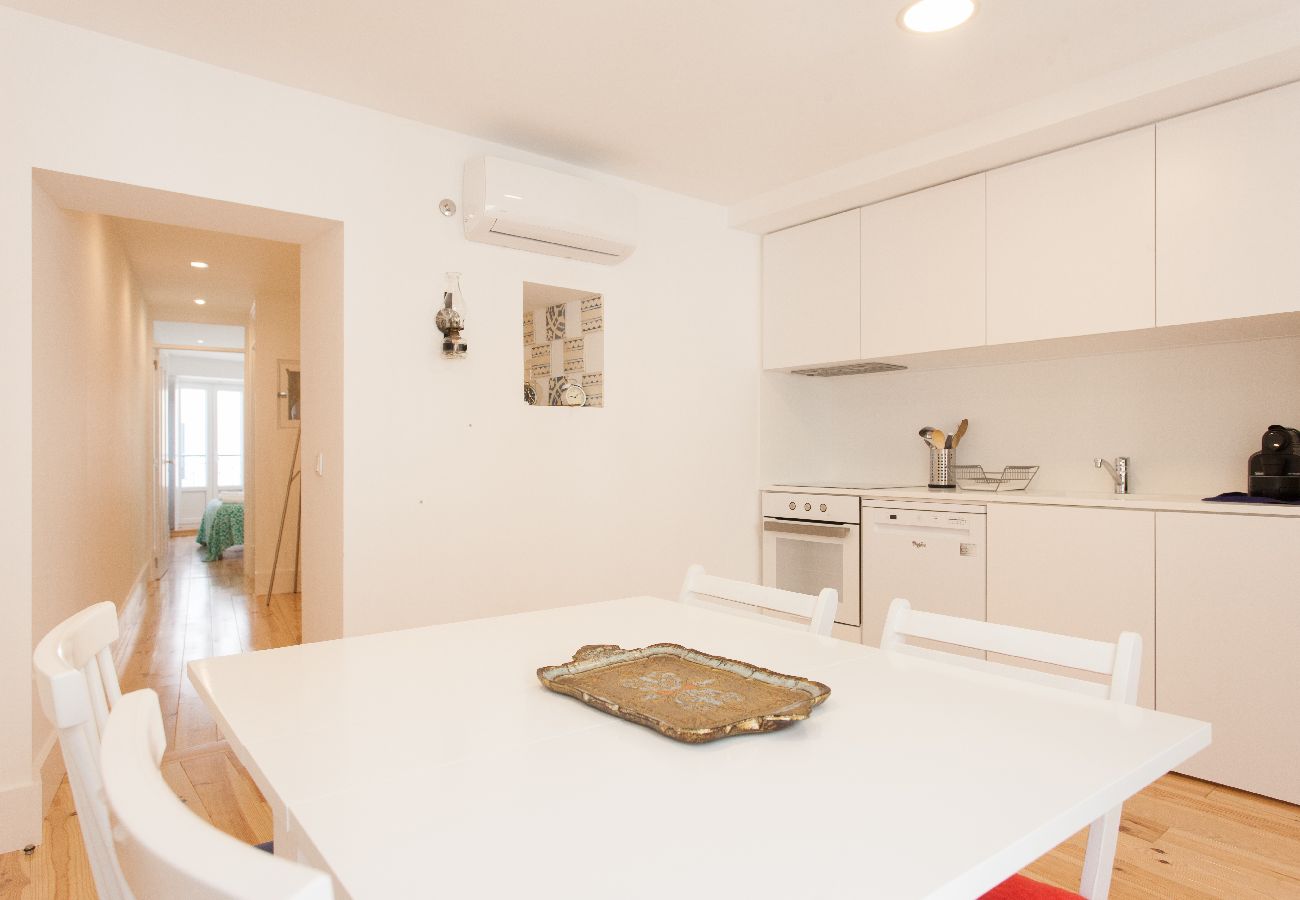 Apartamento em Lisboa - FLH Alfama Bright Apartment Apartamento em Lisboa - FLH Alfama Bright Apartment