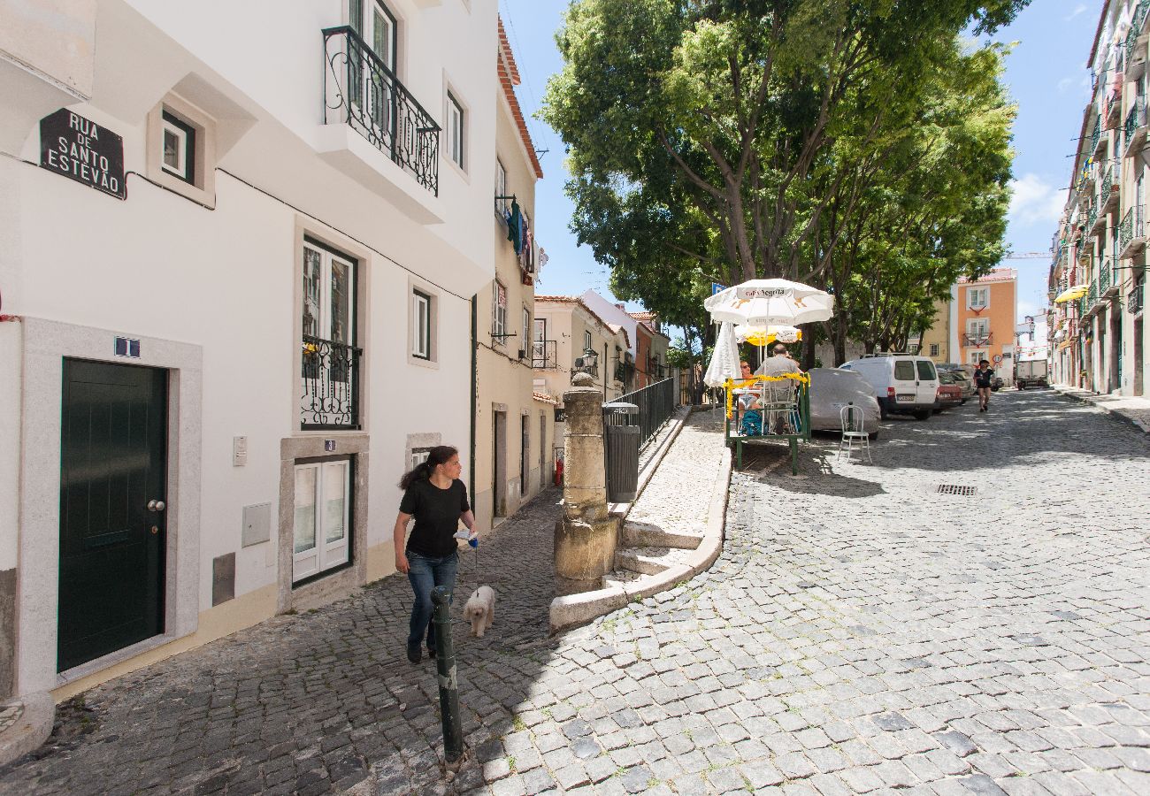 Apartamento em Lisboa - FLH Alfama Bright Apartment Apartamento em Lisboa - FLH Alfama Bright Apartment