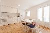 Apartamento em Lisboa - FLH Alfama Bright Apartment Apartamento em Lisboa - FLH Alfama Bright Apartment