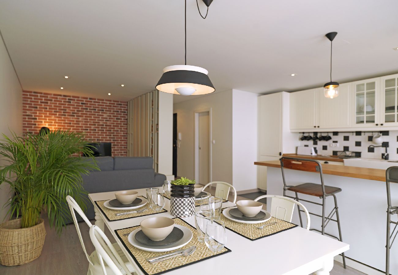 Apartamento em Porto - FLH Porto Trindade Cozy Flat Apartamento em Porto - FLH Porto Trindade Cozy Flat