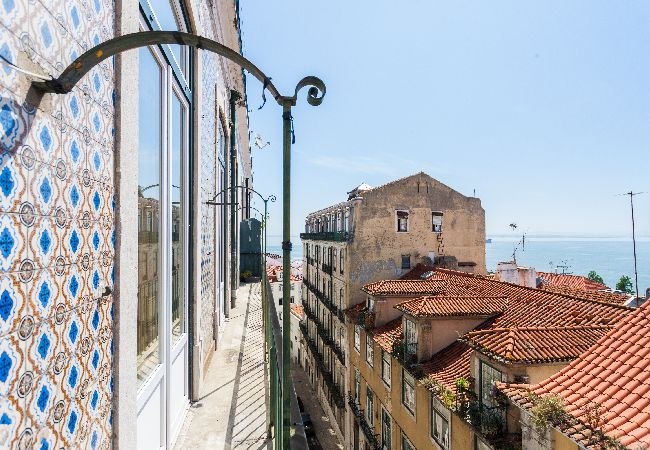 Apartamento em Lisboa - FLH Alfama River View Flat Apartamento em Lisboa - FLH Alfama River View Flat