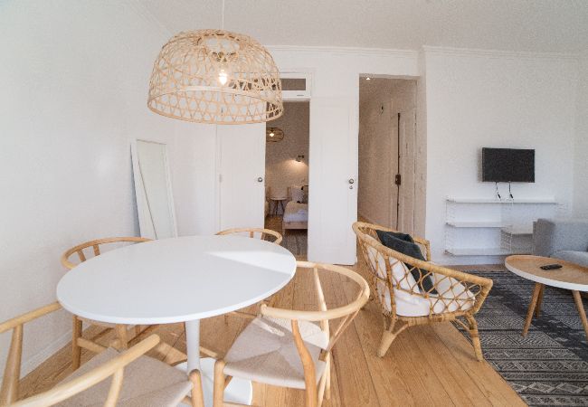 Apartamento em Lisboa - FLH Madragoa Bright Place Apartamento em Lisboa - FLH Madragoa Bright Place