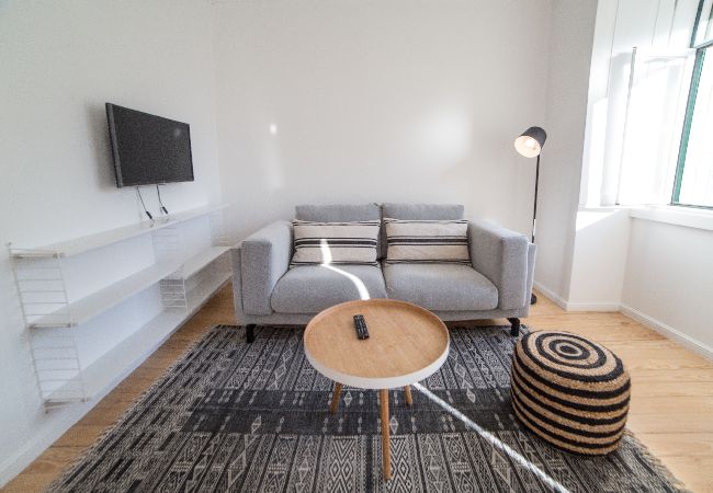 Apartamento em Lisboa - FLH Madragoa Bright Place Apartamento em Lisboa - FLH Madragoa Bright Place