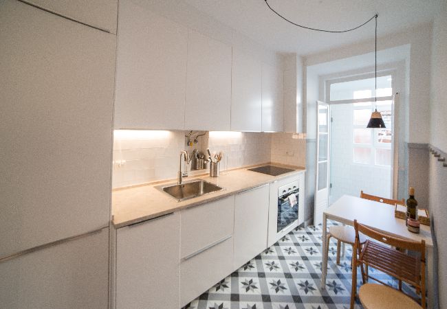 Apartamento em Lisboa - FLH Madragoa Bright Place Apartamento em Lisboa - FLH Madragoa Bright Place