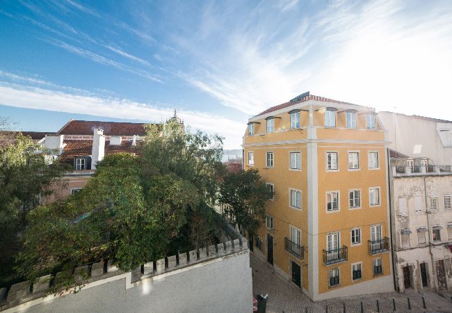 Apartamento em Lisboa - FLH Madragoa Bright Place Apartamento em Lisboa - FLH Madragoa Bright Place