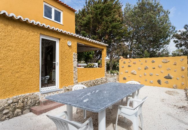 Casa em São João das Lampas - FLH Garden House near Ericeira III Casa em São João das Lampas - FLH Garden House near Ericeira III