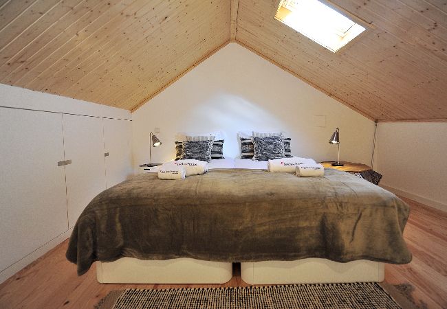 Apartamento em Vila Nova de Gaia - FLH Oporto Wine Cellars Luxury Apartment II Apartamento em Vila Nova de Gaia - FLH Oporto Wine Cellars Luxury Apartment II