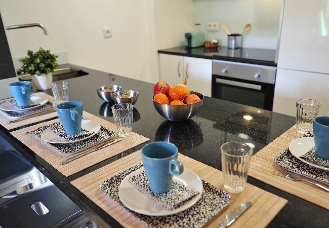 Apartamento em Vila Nova de Gaia - FLH Oporto Wine Cellars Luxury Apartment II Apartamento em Vila Nova de Gaia - FLH Oporto Wine Cellars Luxury Apartment II