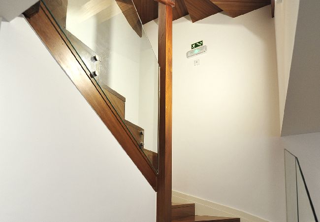 Apartamento em Vila Nova de Gaia - FLH Oporto Wine Cellars Luxury Apartment II Apartamento em Vila Nova de Gaia - FLH Oporto Wine Cellars Luxury Apartment II