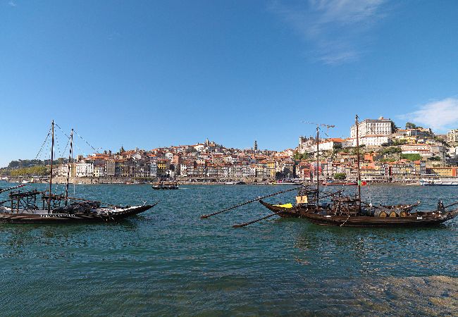 Apartamento em Vila Nova de Gaia - FLH Oporto Wine Cellars Luxury Apartment II Apartamento em Vila Nova de Gaia - FLH Oporto Wine Cellars Luxury Apartment II