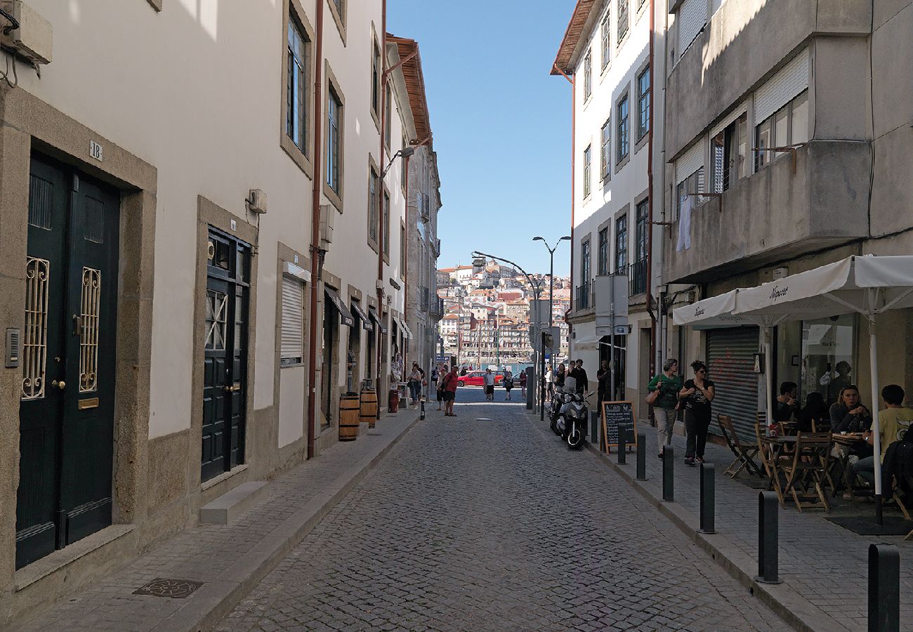Apartamento em Vila Nova de Gaia - FLH Oporto Wine Cellars Luxury Apartment II Apartamento em Vila Nova de Gaia - FLH Oporto Wine Cellars Luxury Apartment II