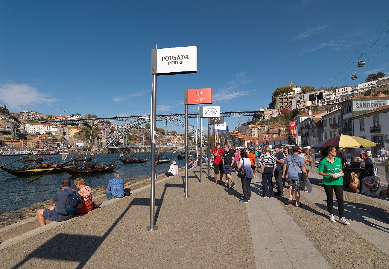 Apartamento em Vila Nova de Gaia - FLH Oporto Wine Cellars Luxury Apartment II Apartamento em Vila Nova de Gaia - FLH Oporto Wine Cellars Luxury Apartment II