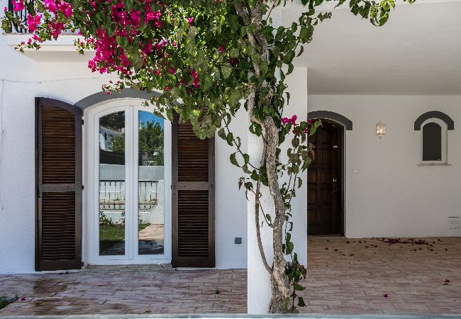 Casa em Altura - FLH Altura Family House with Pool Casa em Altura - FLH Altura Family House with Pool