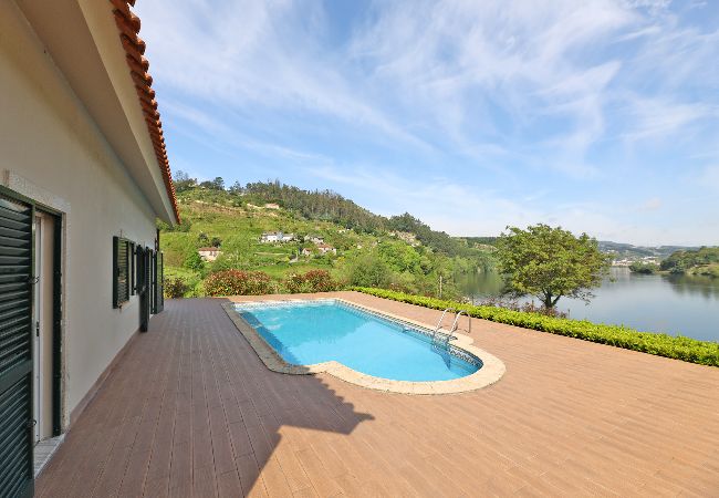 Apartamento em São Martinho de Sardoura - FLH Douro Family House Apartamento em São Martinho de Sardoura - FLH Douro Family House