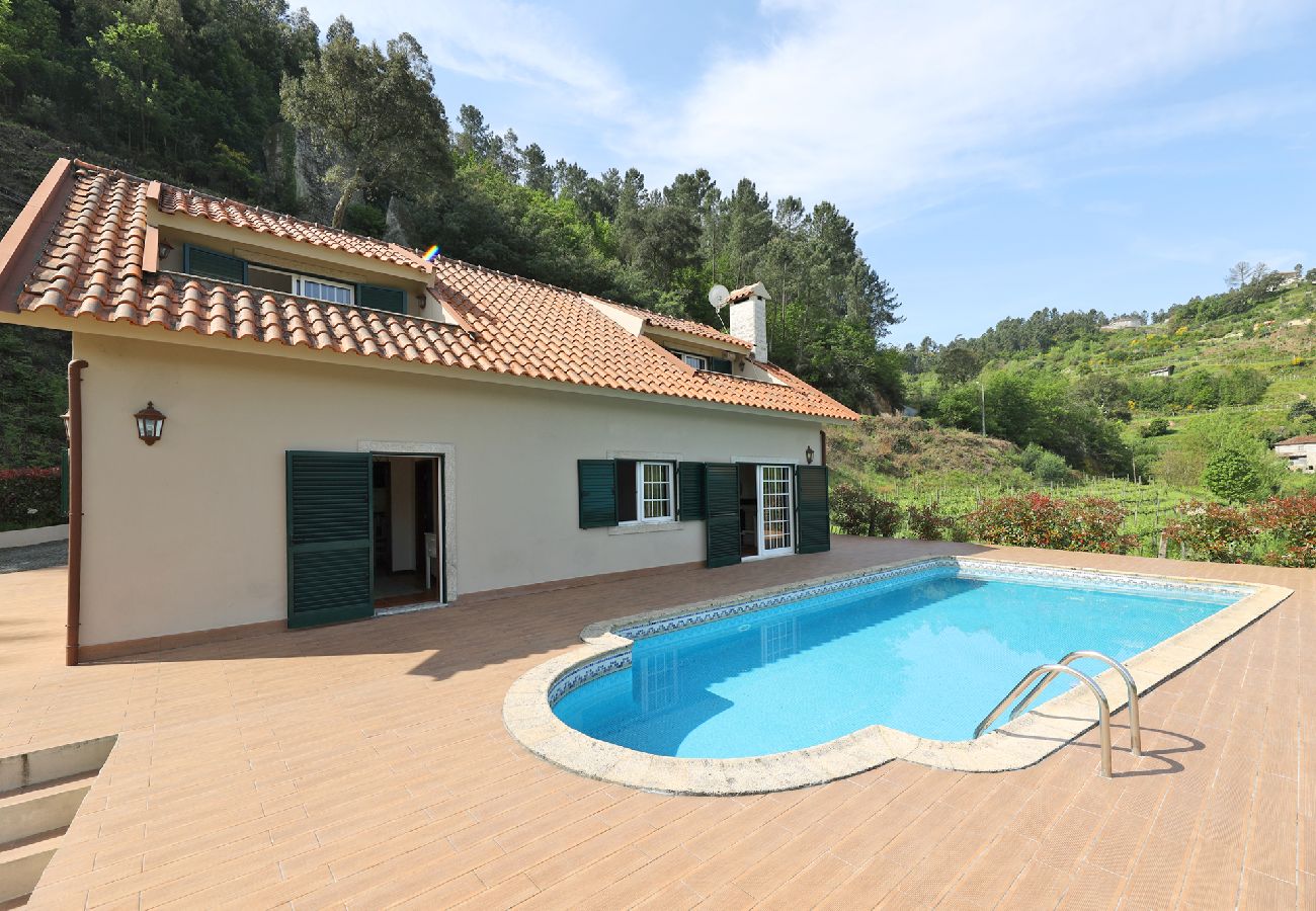 Apartamento em São Martinho de Sardoura - FLH Douro Family House Apartamento em São Martinho de Sardoura - FLH Douro Family House