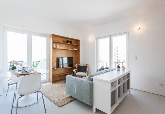 Apartamento em Lisboa - FLH Beato River View with Balcony Apartamento em Lisboa - FLH Beato River View with Balcony