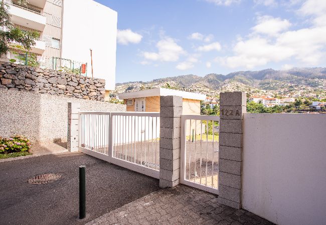 Apartamento em Funchal - FLH Funchal Modern Apartment with Pool Apartamento em Funchal - FLH Funchal Modern Apartment with Pool